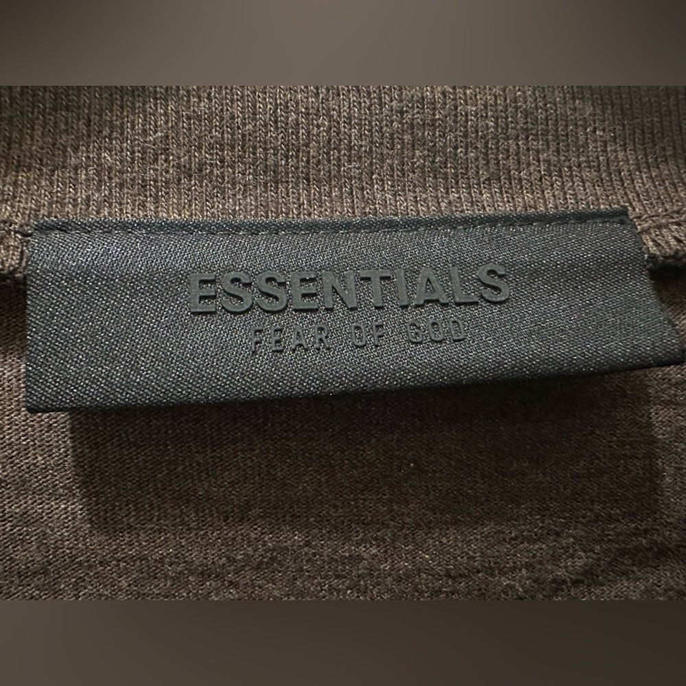 Essentials Fear of God T-shirt size Medium brown oversized NEW - Picture 5 of 14